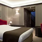 Alexandra Hotel 4*
