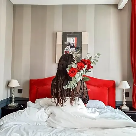 Alexandra 4*