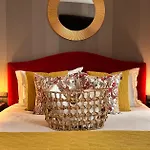 Alexandra 4*