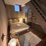 Alexandra 4* ליון