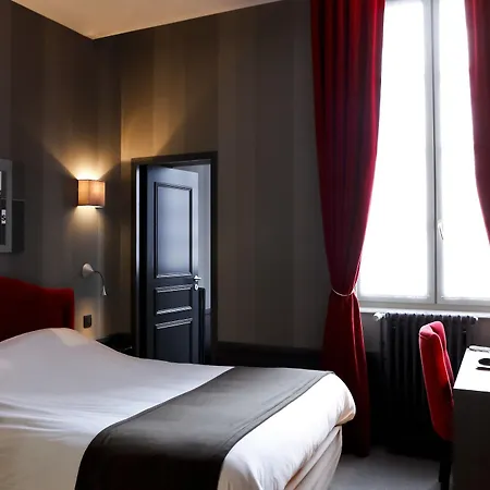 Alexandra Hotel