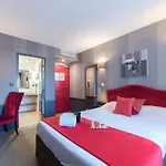 Alexandra ホテル 4*